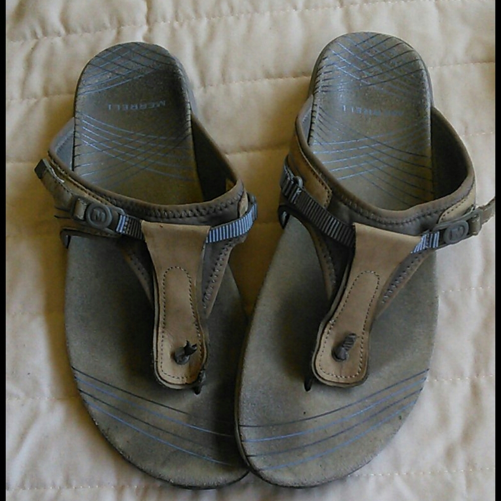 Merrell thong sandals